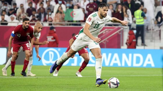البلايلي يرفع العلم المغربي بعد تأهيله منتخب بلاده إلى نهائي كأس العرب