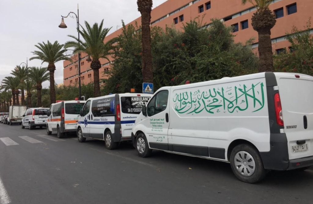 سيارة-نقل-الاموات-1024×668