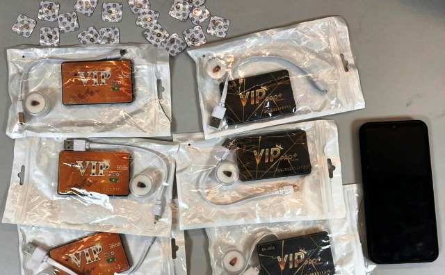 أجهزة الغش في الامتحان