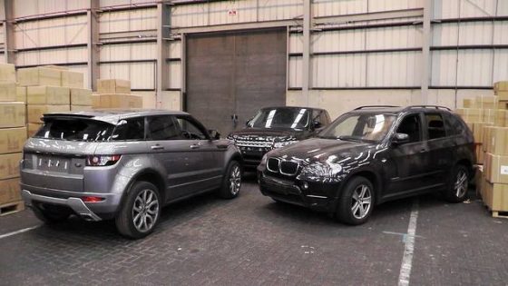 طنجة..تحرير مذكرات بحث في حق المتورطين في التهريب الدولي لسيارات ” فارهة” من بلحيكا