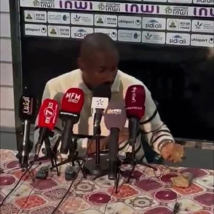 كلاسيكو الجيش والوداد: بين روعة الكرة ومرارة التصرفات