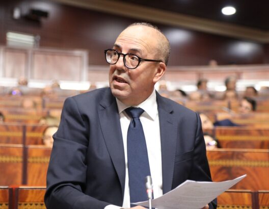 البواري: زيادة الطلب هي السبب في الغلاء.. والحل…؟ مهلة للتفكير…رجاء صمتا…! أخنوش يفكر