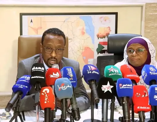 خلفيات تصريح وزير الإعلام السوداني: دم السودانيين في عنق الإمارات
